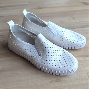 Ilse Jacobsen Tulip Perforated Slip-On Sneaker. Women's size 38 (US‎ 8)